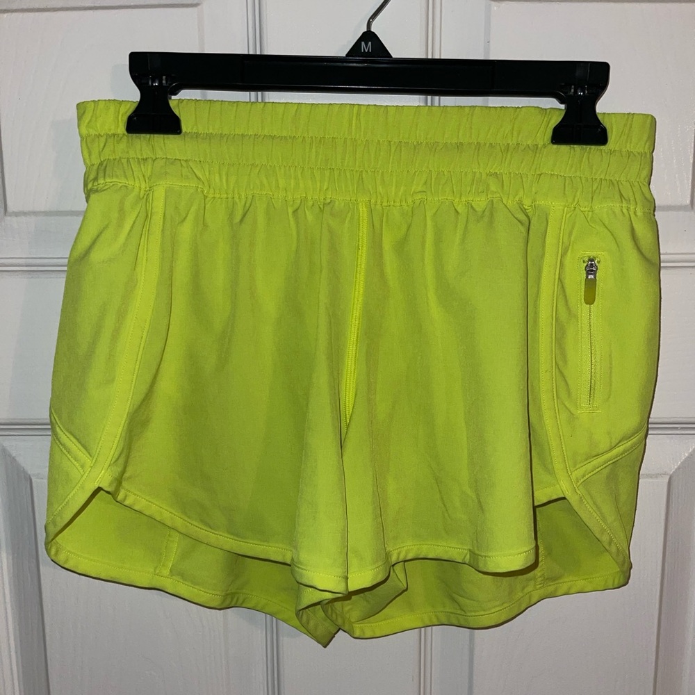 Lululemon Hotty Hot